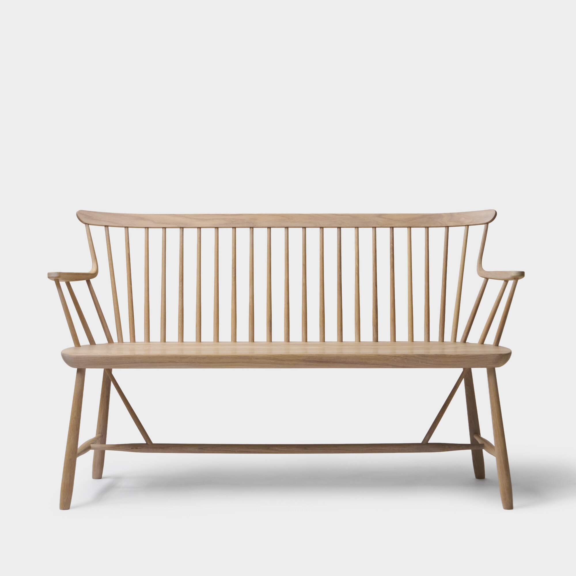 Pinn Sofa Oak