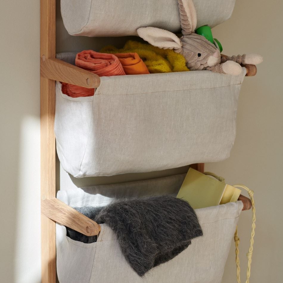 Bag Shelf with 4 bags